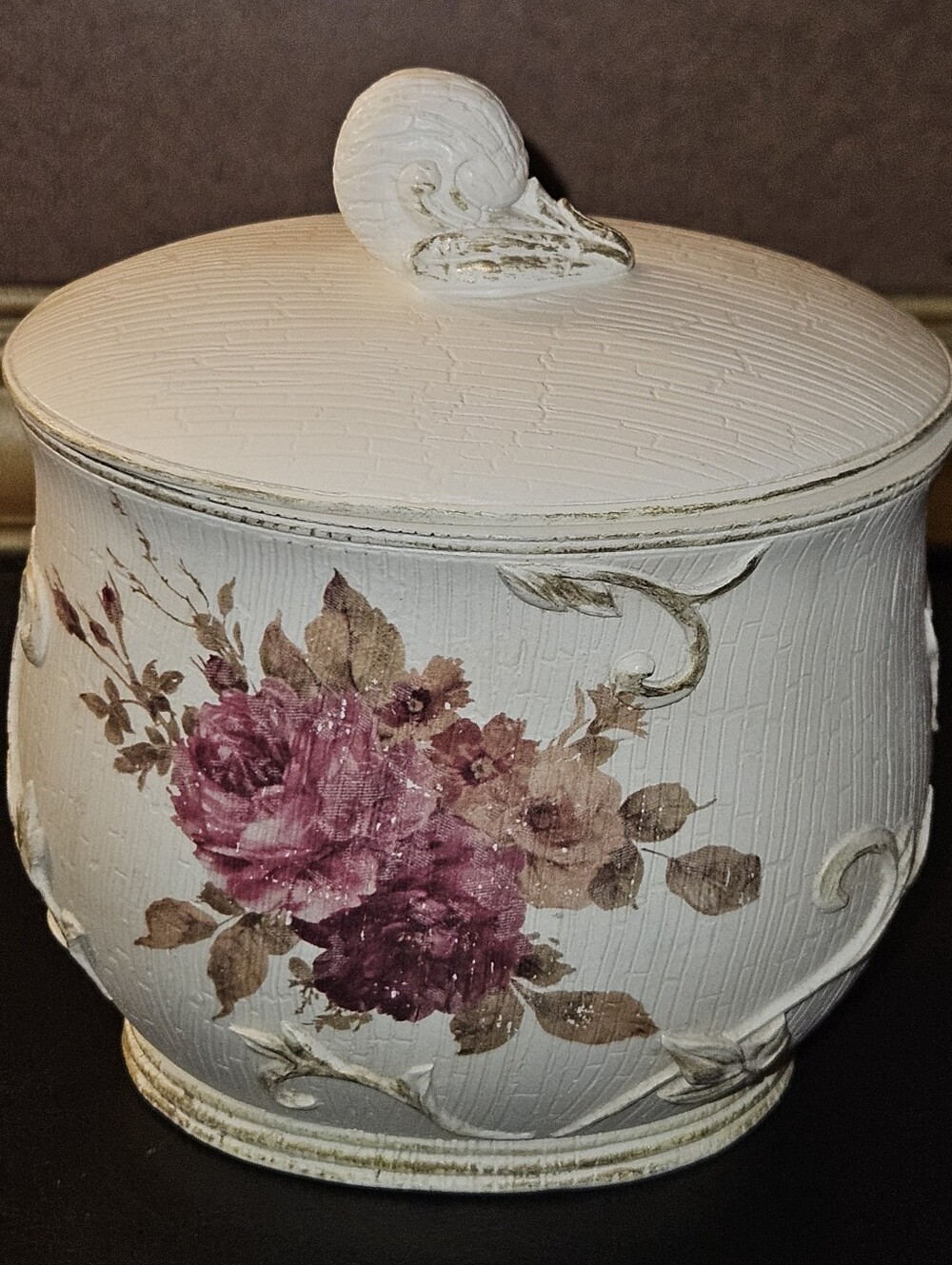 Vintage Croscill Serenity Dish Roses Bathroom w Cover